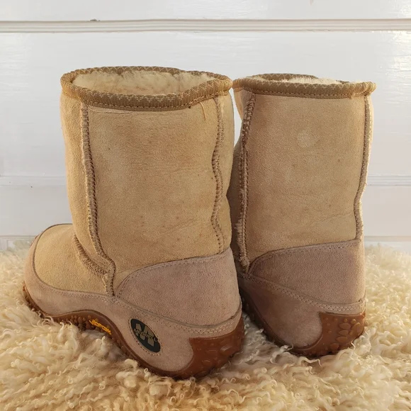 πSEE NEW LISTINGπBeautiful Champagne Shearling Fur Chameleons by Merrell ππ« - Picture 5 of 14